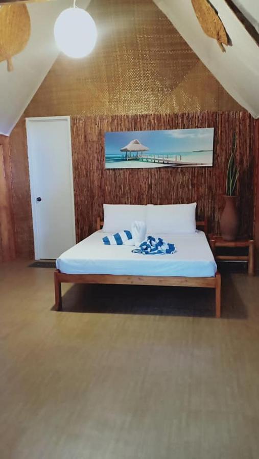 Sol Y Mar Beach Resort General Luna  Exterior photo