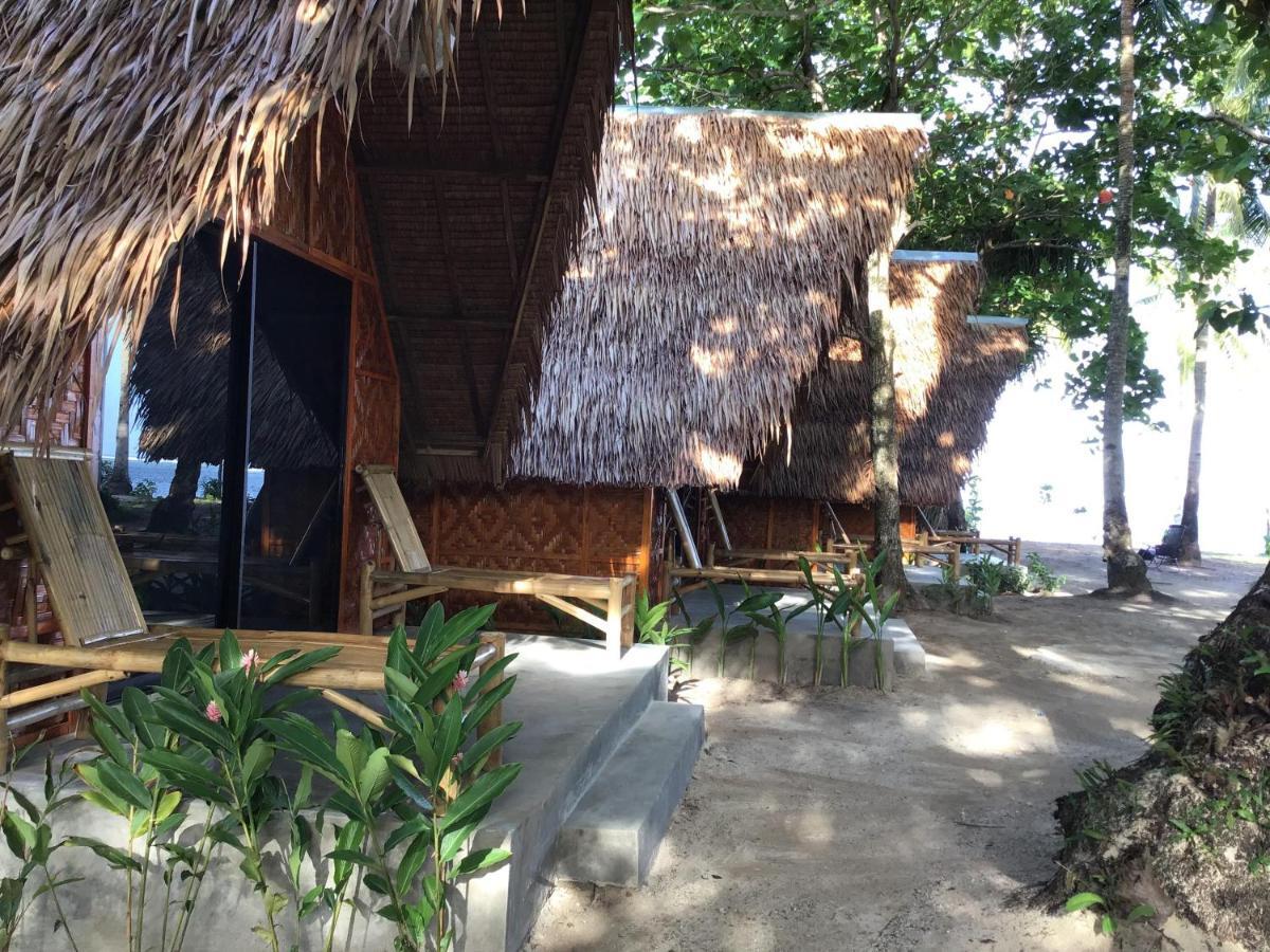 Sol Y Mar Beach Resort General Luna  Exterior photo